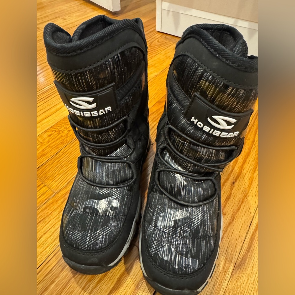 Gubarun Boys Winter Snow Boots - Size 1, Little Kid. 
Waterproof, Slip Resistant